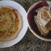 Hummus at Tuma in Segovia