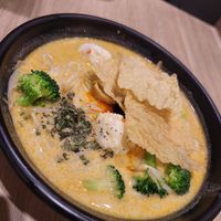 Average Laksa: Noddles overcooked, Fishballs are way too big; broth was tasty at Greendot 绿一点 - Raffles Place in Central Singapore