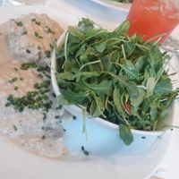 Biscuits and gravy with strawberry lemonade at Little Pine in Los Angeles