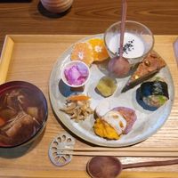 Vegan breakfast at Kunelasob Eco-Guesthouse in Oboke