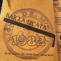Name of the cafe  at La Licata in Rome