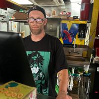 Racist and rude employee at Mustard's Last Stand - Harbor City Blvd in Melbourne