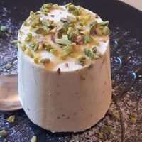 Semifreddo al pistacchio vegan at Pizzeria Fratelli Roselli in Turin