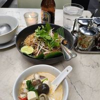 Amazing mushroom and tofu soup, and Pad Thai at People's Palace in Makati