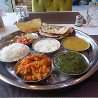 Choti Vala North style Thali at Chotivala in Pattaya