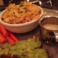 Buffalo cauliflower plate at Clovermint Cafe and Market in Dania Beach