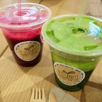 Petit Brot at Petit Brot - Cold Press Raw Eco in Barcelona