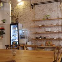 Interior at Petit Brot - Cold Press Raw Eco in Barcelona