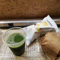 Burger and green juice at Beefsteak - Foggy Bottom in Washington