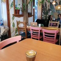 Flat white at General Cafe in Val-david