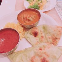 Vegan Naan, Rajima Bean Curry, Nan Bhaj curry, salad with sweet carrot dressing at Milan Nataraj in Tokyo