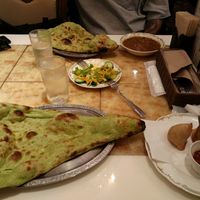 Vegan Nan, vegan samosa and vegan vegetable curry at Milan Nataraj in Tokyo