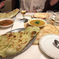 Veggie curry, vegan naan and dahl  at Milan Nataraj in Tokyo