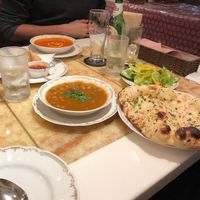 Channa masala and naan at Milan Nataraj in Tokyo