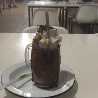 Milkshake de Caramelo e Oreo at Las Chicas Vegan in Belo Horizonte
