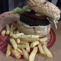Burger + fries at Las Chicas Vegan in Belo Horizonte