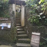 The front steps at Bamboo Spirit in Ubud