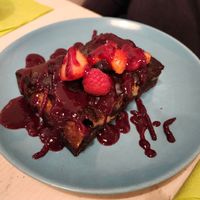 Cheesecake brownie at Veggiezz - Am Salzgriess in Vienna