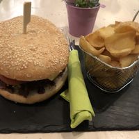 burger & fries at Veggiezz - Am Salzgriess in Vienna