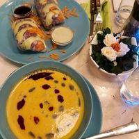 Summer rolls and pumpkin soup at Veggiezz - Am Salzgriess in Vienna