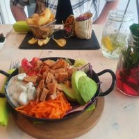 High Protein low carb bowl at Veggiezz - Am Salzgriess in Vienna