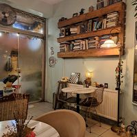 Entrance and deco at KafeNAsanat in Istanbul