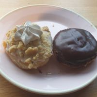  at Brammibal's Donuts - Maybachufer in Berlin