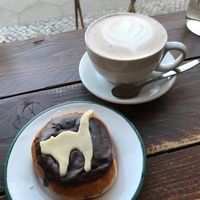 Hot chocolate & chocolate filled donut at Brammibal's Donuts - Maybachufer in Berlin