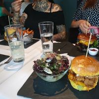 Vegan Burger Special at Samses in Zurich