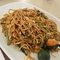 Mee goreng 7/10  at Ru Lai 如来斋 in Central Singapore
