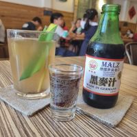 German Malz-beer (no alcohol) and Ginger Lemongrass tea at Lutan 21 滷談21蔬食藥膳養生館 in Malacca