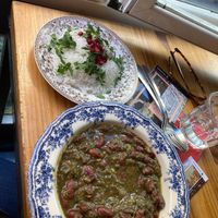 Special Khoresht Sabzi at La Hummuseria in Madrid