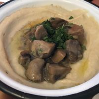 Hummus tímido  at La Hummuseria in Madrid