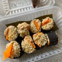 SD06 Quinoa Brown Rice ‘Tuna’ Kimbap 藜麦糙米‘吞拿’包饭
12.90 at Newstart Health Kitchen in Cheras