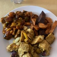 Tempeh e verdure, caponata e patate dolci  at Mezzaluna in Turin