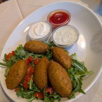 Gatto Piment with 3 sauces at Mezzaluna in Turin