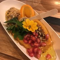 Dip van geroosterde wortelen met sesam  at Verthé in Diksmuide