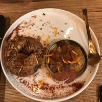 Tomato and pumpkin roll with pumpkin chutney  at Verthé in Diksmuide