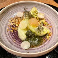 𝗖𝗿𝗲𝘀𝗰𝗲𝗻𝗱𝗼
Zachtgegaarde venkel

Perenreductie & anijshyssop at Verthé in Diksmuide
