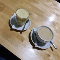 Sad Caffè latte and Golden 🥛 at Milk Away in Sevilla