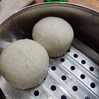 Lotus Balls at Tien Hiang in Paris