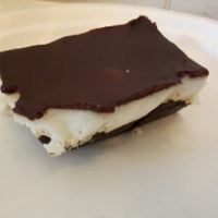 Raw Bounty Cake at Vegab in Krakow