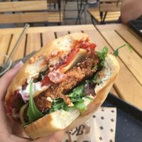 Chili burger with cheese at Swing Kitchen - Operngasse in Vienna