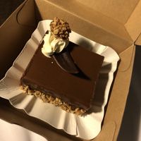 Caramel cake at Swing Kitchen - Operngasse in Vienna