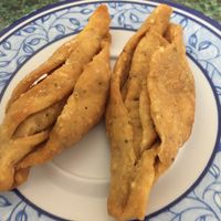Abuse and sugar fritters at Govinda Ram in Mexico City