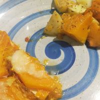 Parmigiana di zucca e contorno di zucca e patate at Vibrazioni Vegetali in Abbiategrasso