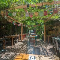 El patio at La Cocina de Daksha in Tigre