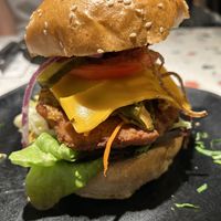 no chicken, veganen Käse  at Space Burger in Dusseldorf