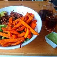 iBilly bowl and jasmine green tea. at Froindlichst - Winterhude in Hamburg