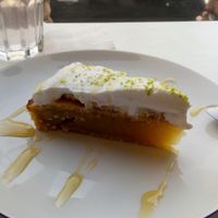 Dessert banane citron vert  at Against the Grain in Lyon